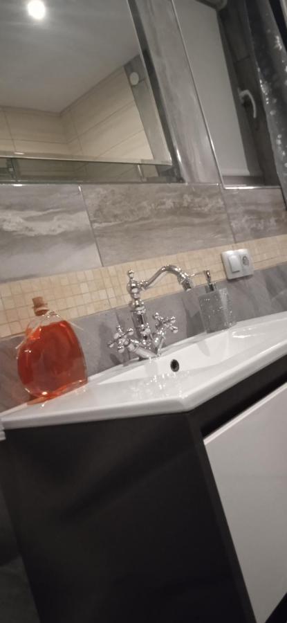 Amico Apartment Gron ภายนอก รูปภาพ